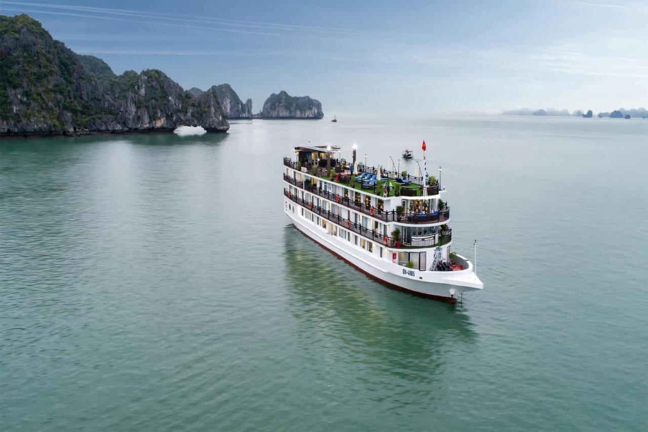 Amanda Cruise Ha Long Bay Hotel ภายนอก รูปภาพ