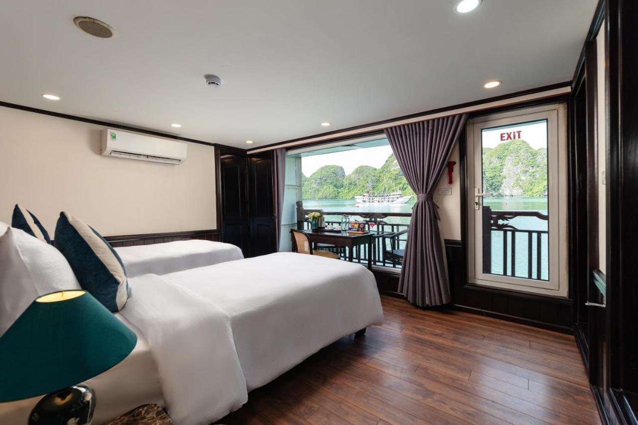 Amanda Cruise Ha Long Bay Hotel ภายนอก รูปภาพ