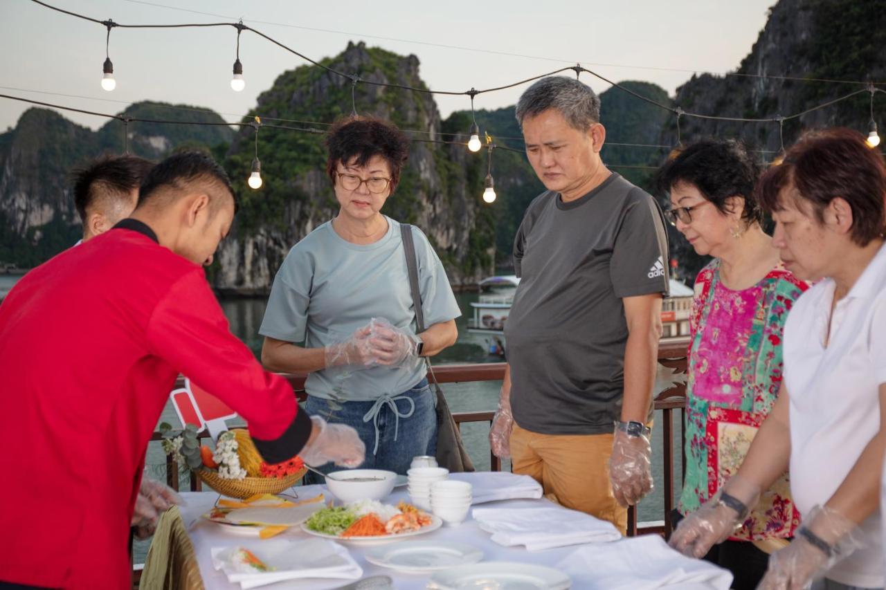 Amanda Cruise Ha Long Bay Hotel ภายนอก รูปภาพ
